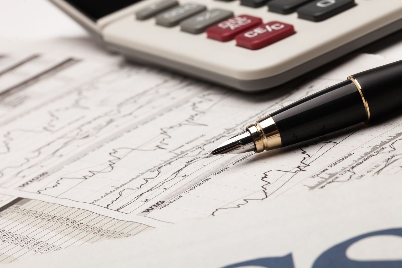 Przed nami cięcia kosztów i zwolnienia. Managerowie się boją. Prekursor nowoczesnych teorii zarządzania ostrzega