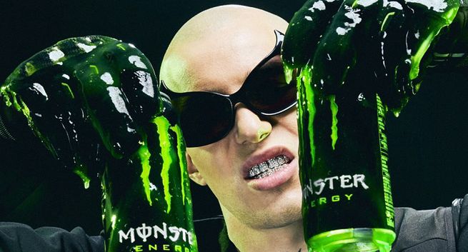 Żabson reklamuje Monster Energy