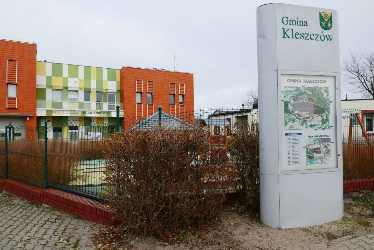 W kategorii warunki ekonomiczne pierwsze miejsce zajęła najbogatsza gmina w Polsce - Kleszczów w powiecie bełchatowskim (woj. łódzkie). Gmina ta od lat dominuje w rankingach finansowych.