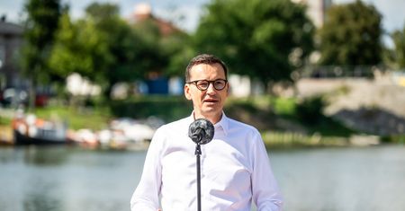 Morawiecki ostro ws. referendum. "To jest naplucie w twarz Polaków"