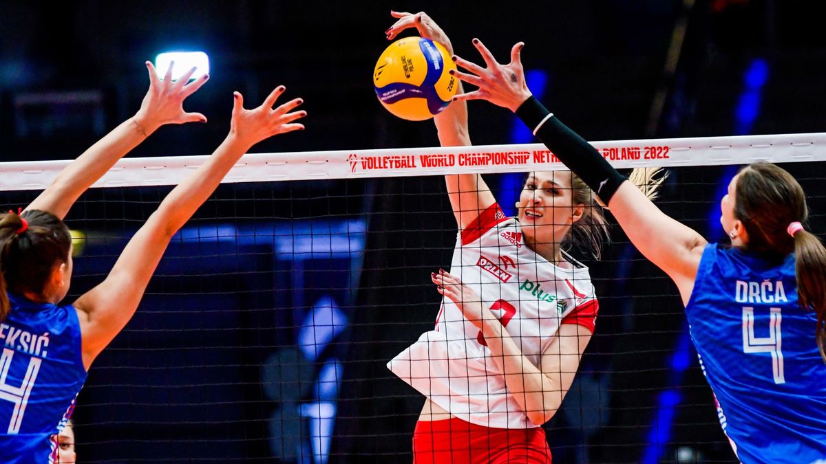 Zdjęcie okładkowe artykułu: Materiały prasowe / FIVB / Na zdjęciu: atakuje Klaudia Alagierska-Szczepaniak