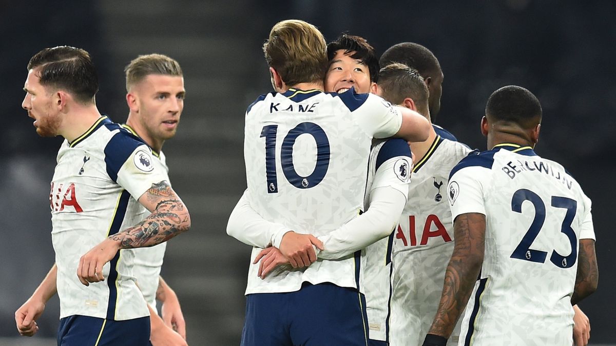 Zdjęcie okładkowe artykułu: PAP/EPA / Glyn Kirk / Na zdjęciu: piłkarze Tottenhamu Hotspur