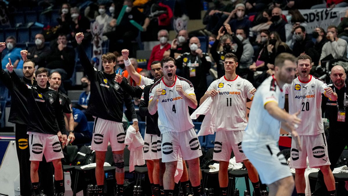 PAP/EPA / MARTIN DIVISEK / Na zdjęciu: piłkarz ręczni reprezentacji Niemiec