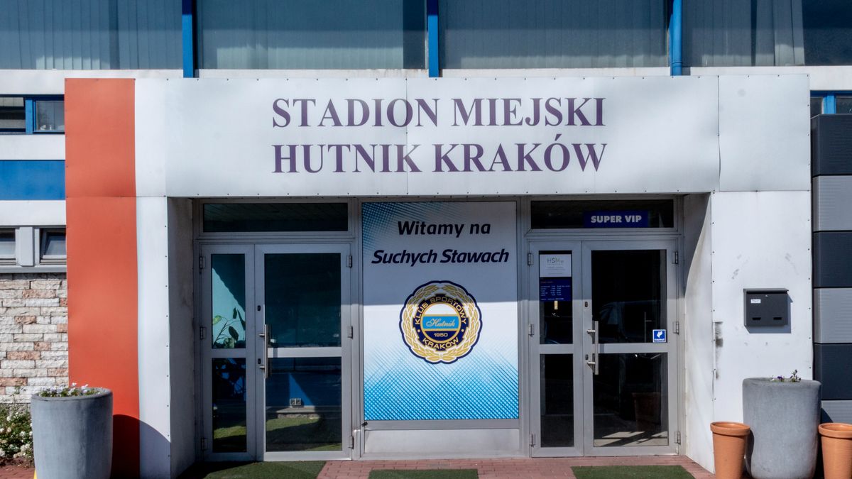 Zdjęcie okładkowe artykułu: Getty Images /  / Na zdjęciu: wejście na obiekt Hutnika Kraków