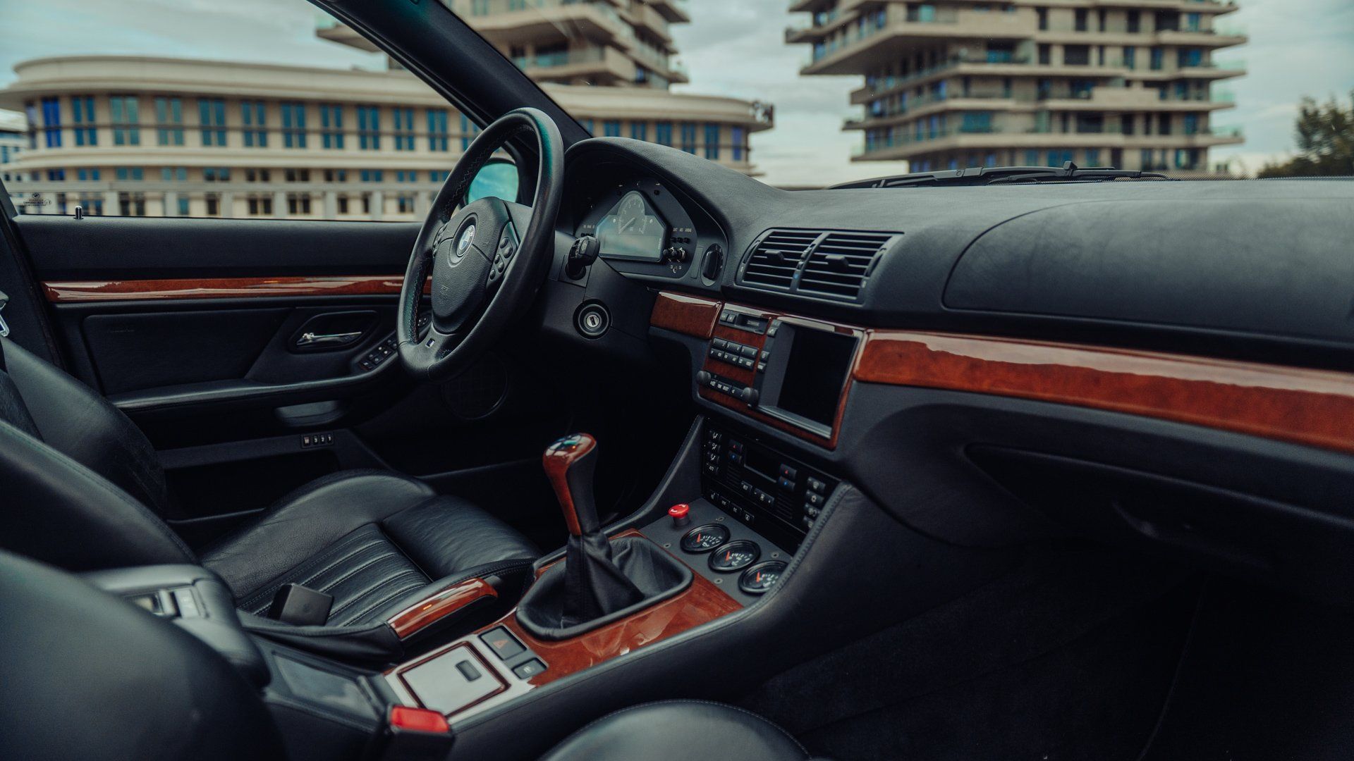 BMW M5 E39 z silnikiem W10