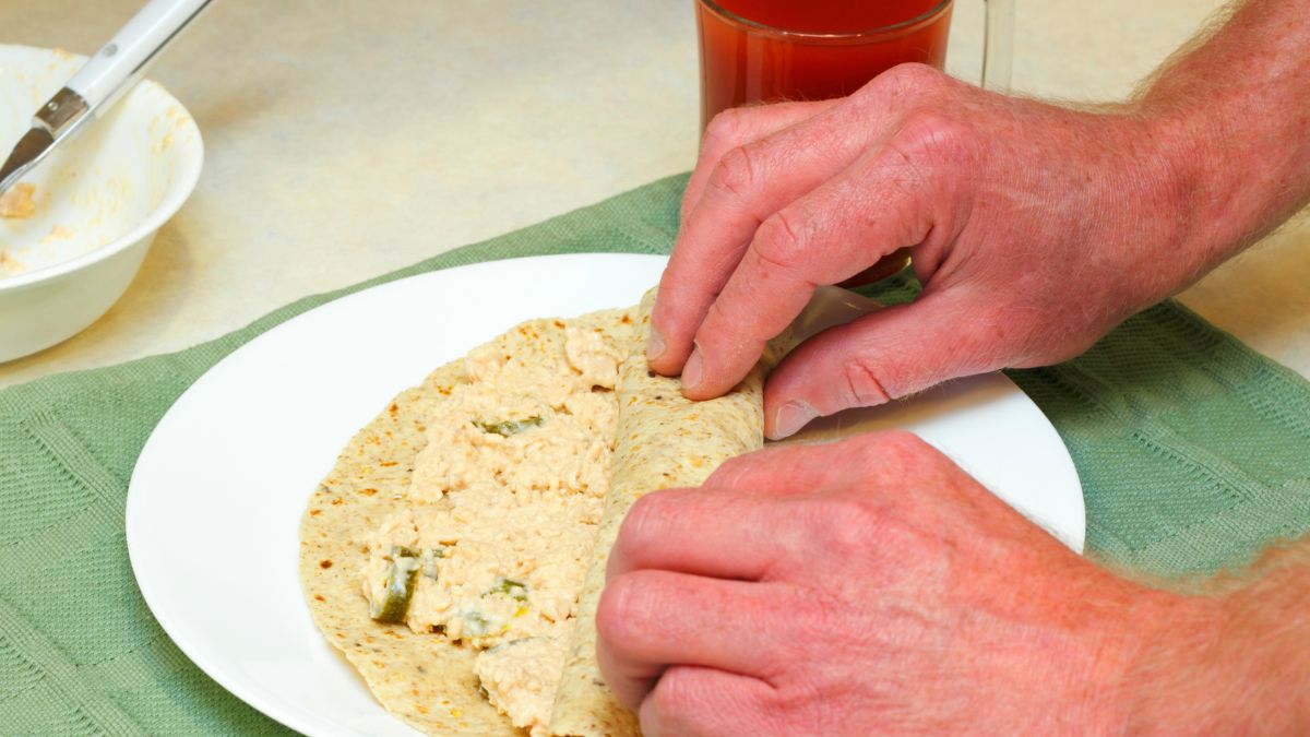 Roladki z tortilli to doskonałe rozwiązanie nie tylko na imprezę