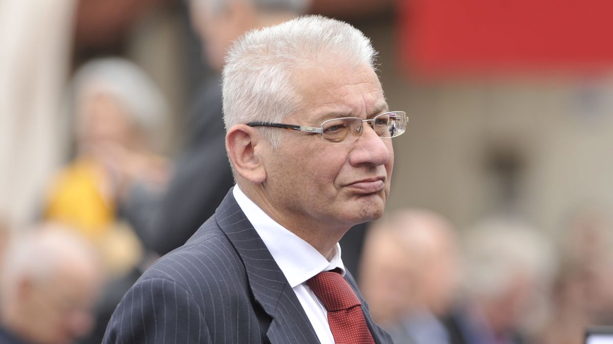 scena z: Ludwik Dorn, SK:, , fot. Niemiec/AKPAEUZEBIUSZ NIEMIEC               czerwiec 2014, polityka, Ludwik Dorn