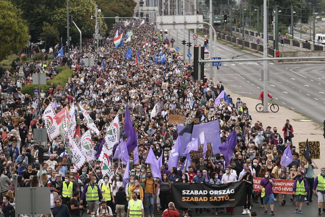 Węgry. Niezależny portal Index przechodzi do historii. Dziennikarzy "dopychano do ściany" latami