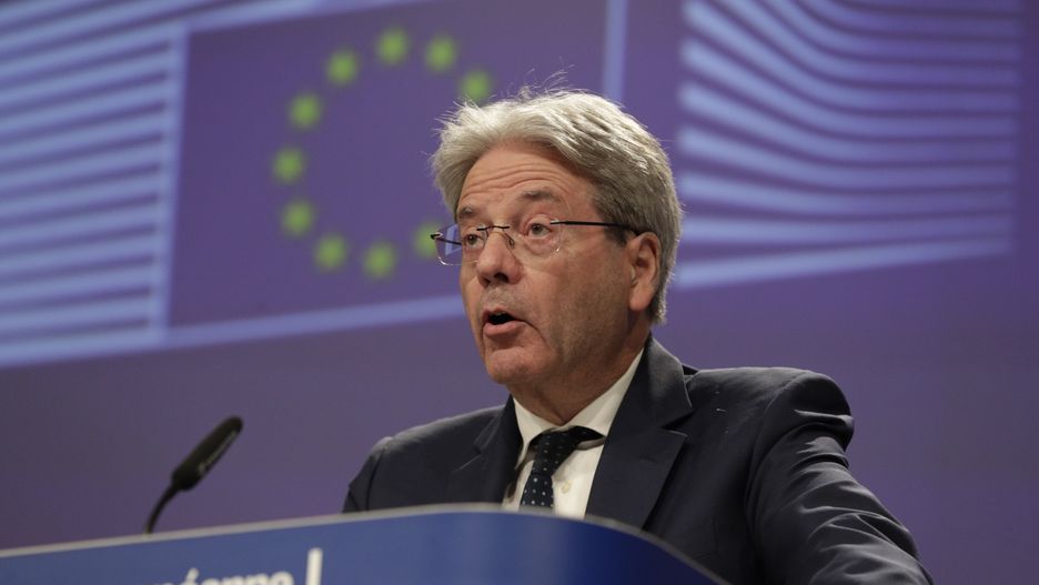 Komisja Europejska zaakceptowała KPO. Zwraca jednak uwagę na "kamienie milowe" 