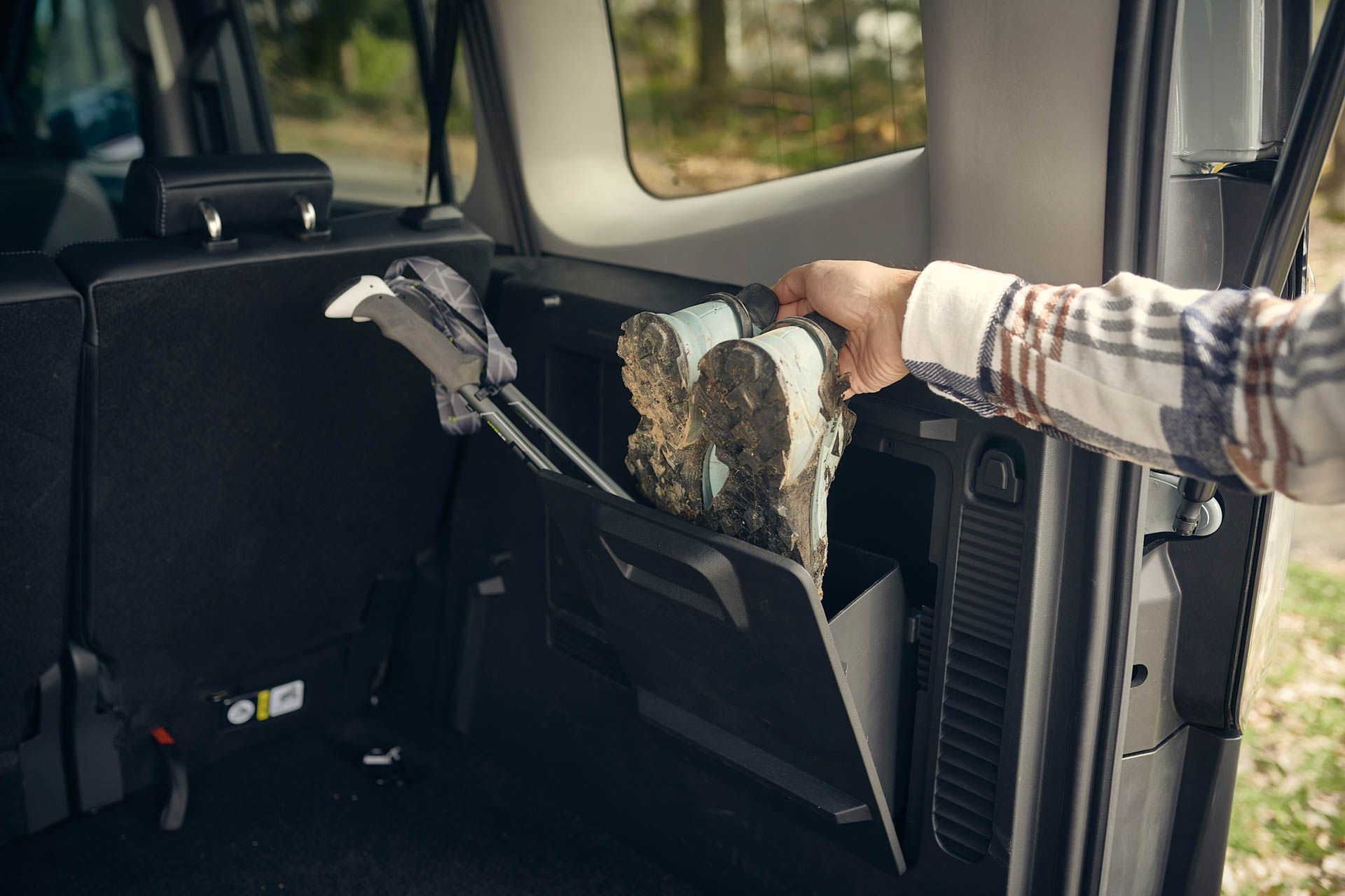 Ford E-Tourneo Courier