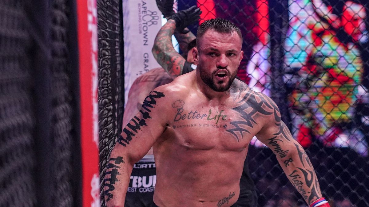 Materiały prasowe / Sebastian Rudnicki (MMA) / Na zdjęciu: Paweł Trybson Trybała
