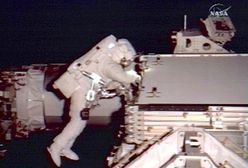 Astronauci z Atlantisa wyszli na kosmiczny spacer