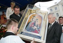 Internauci WP: obraz Matki Bożej nie w sali plenarnej