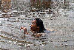 22 ofiary błotnej lawiny na Sumatrze