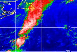 Felix wieje już z prędkością 270 km/h