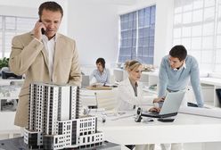 InfoMonitor: 73 proc. firm nie ograniczy zatrudnienia