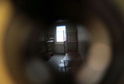 Ciasna cela bez wyjścia