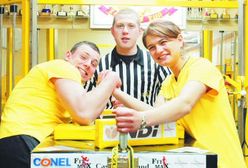 Nastolatka mistrzynią Polski w siłowaniu na rękę