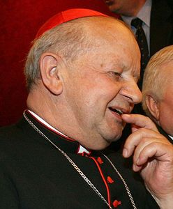 Kardynał Dziwisz honorowym obywatelem Krosna