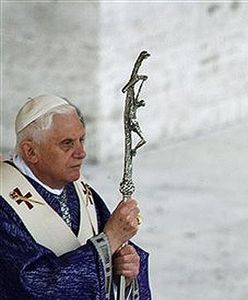 Homilia Benedykta XVI podczas mszy świętej za duszę Jana Pawła II