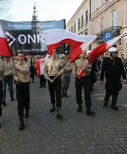 Kot rzucony w pochód ONR był martwy w chwili lotu