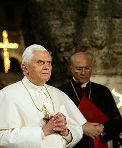 Papież: módlmy się za cierpiących