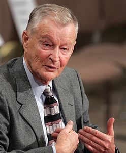 Brzeziński: wojska USA należy wycofać z Iraku