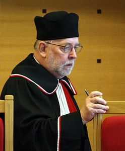 Stępień: ustawa lustracyjna jest wykonalna