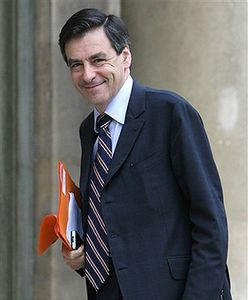 Premier Francji: sytuacja finansów publicznych jest krytyczna