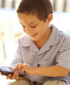 Tkanina z mikrowłókien sama doładuje ci komórkę