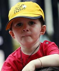 4-letni chłopiec dostał mandat za jedzenie kanapki