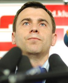 Olejniczak: PiS wykorzystuje służby do walki