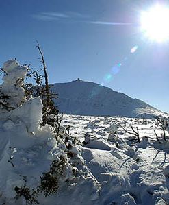 Karkonosze: Czech zamarzł 300 metrów od schroniska