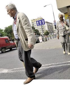 My, przygarbieni, wiemy