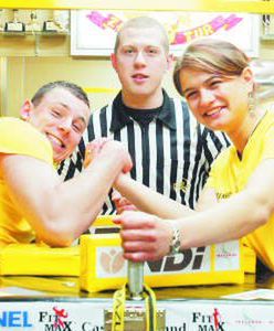 Nastolatka mistrzynią Polski w siłowaniu na rękę