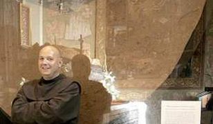 Cudowna peleryna wróciła do Krakowa po 100 latach