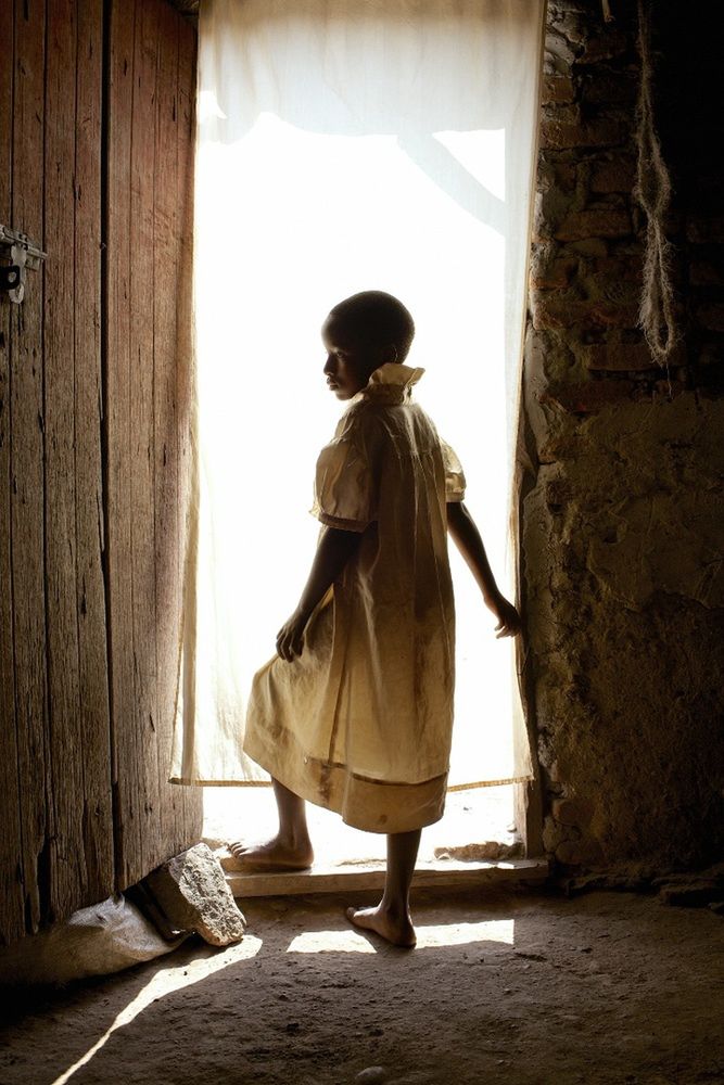 Lens Culture Portrait Awards 2015 - galeria zwycięzców i finalistów 9