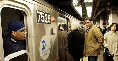 Al-Kaida planowała atak gazowy w nowojorskim metrze
