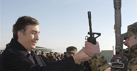 Gruzinów pożegnanie z kałasznikowem