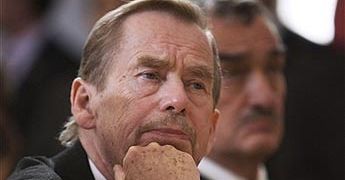 Havel: nie atakowałem polskiej demokracji