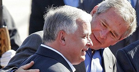 Putin połączył Busha i L. Kaczyńskiego