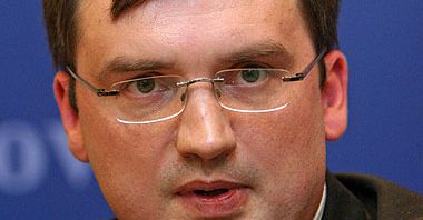 Ziobro i Kaczmarek jadą po Mazura