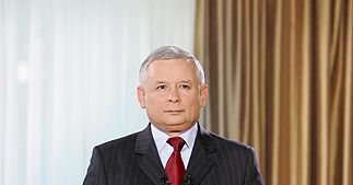 Tylko najstarsi Polacy wciąż popierają premiera