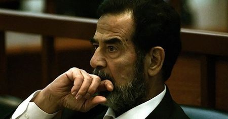 Saddam Husajn woli pluton egzekucyjny niż szubienicę