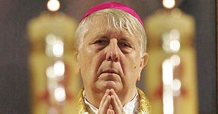 Komisja Kościelna: są liczne dokumenty o współpracy abp. Wielgusa z SB