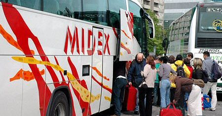 100 tys. Brytyjczyków bez pracy z powodu imigracji