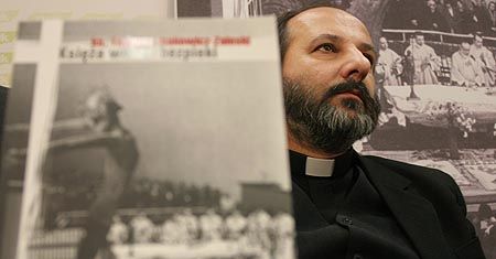 Historyk: książka ks. Isakowicza-Zaleskiego to przyczynek do dalszych badań