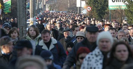 Marsz milczenia po zabójstwie w Myślenicach