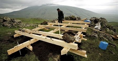 Greenpeace buduje Arkę Noego