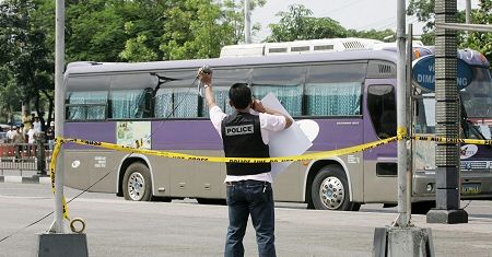 Porywacze wypuścili dzieci z autobusu